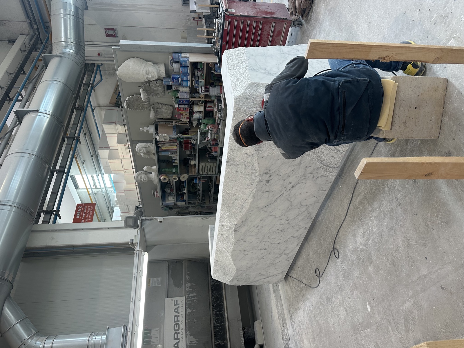 Comptoir Massif en Marbre Blanc Carrara